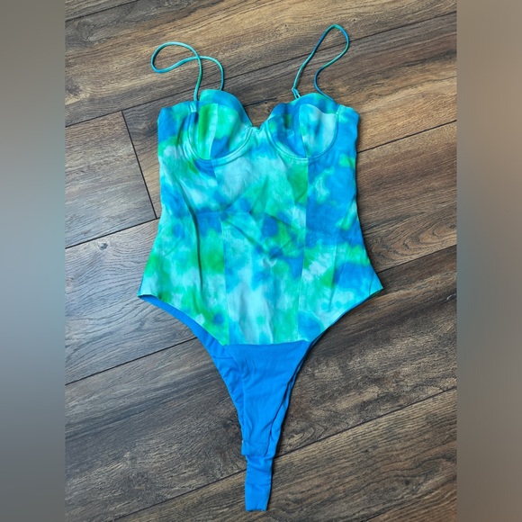 Zara bodysuit - Picture 1 of 8